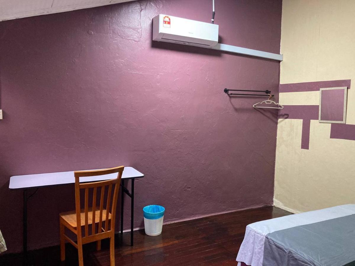 Stop @Melaka Guesthouse Екстериор снимка